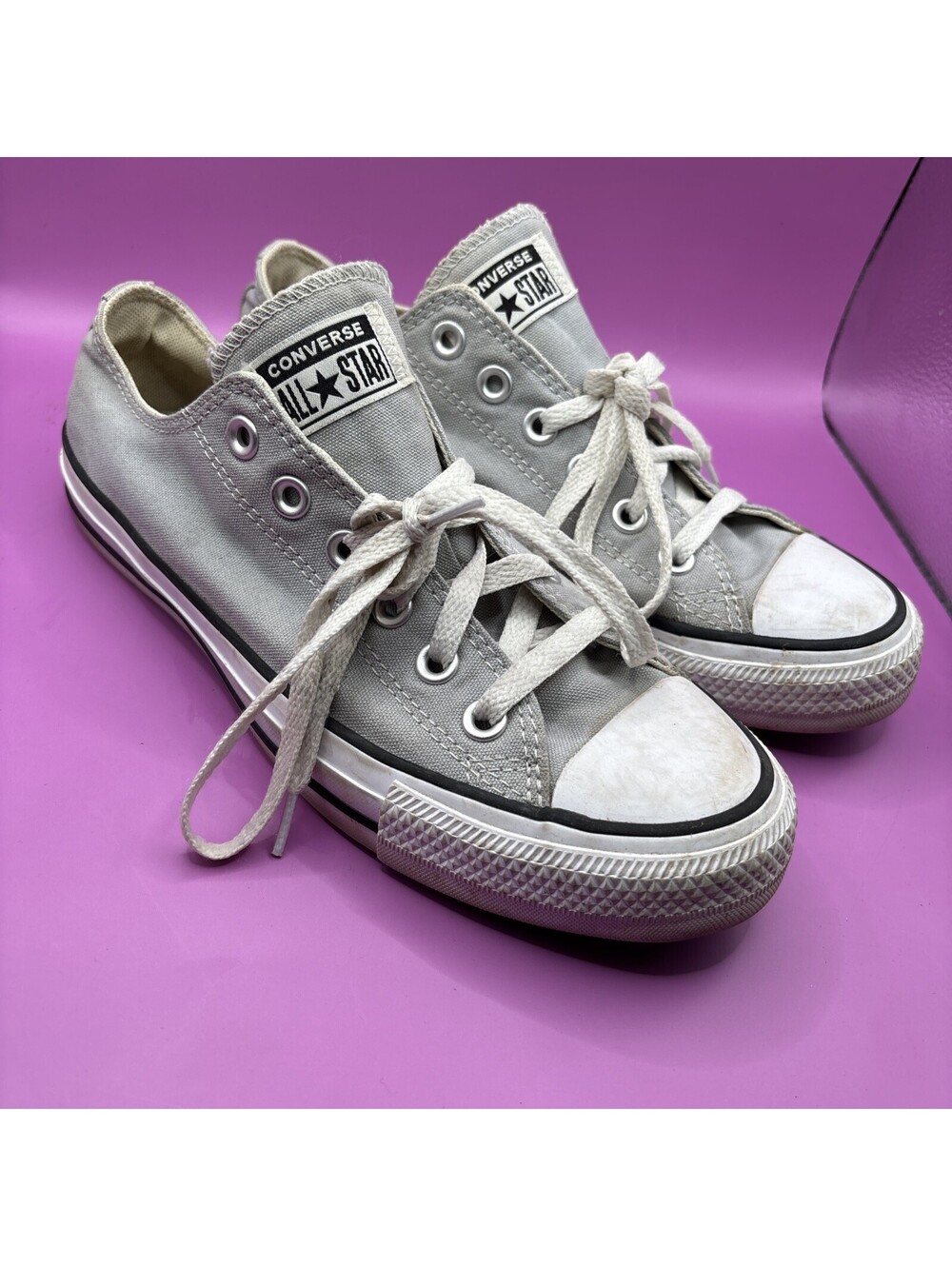 Converse All Star Classic Low Top Sneakers Gray Size 9